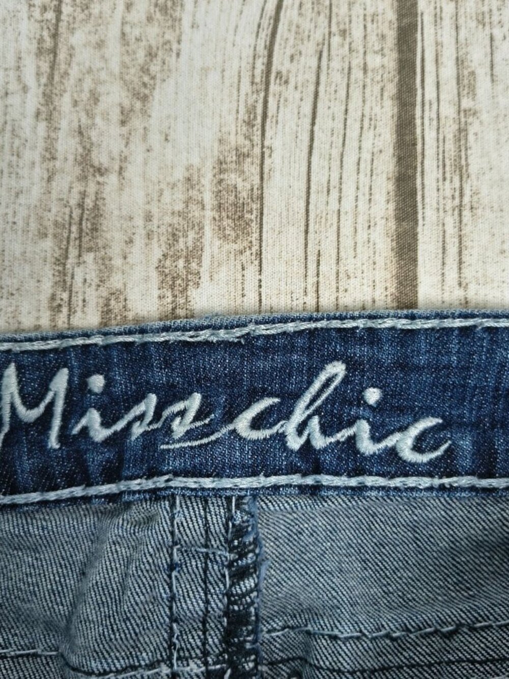 Miss Chic Y2K Rhinestone Ultra Low Rise Jeans Size 7 - Picture 9 of 12